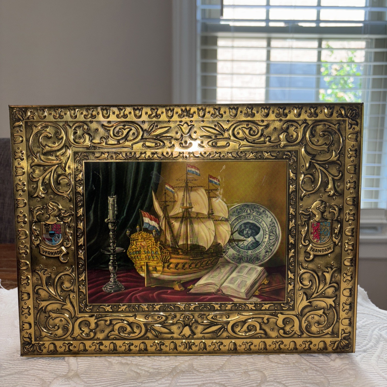 Vintage ROYAL VERKADE FACTORIES Embossed Metal Tin Storage ZAANDAM HOLLAND