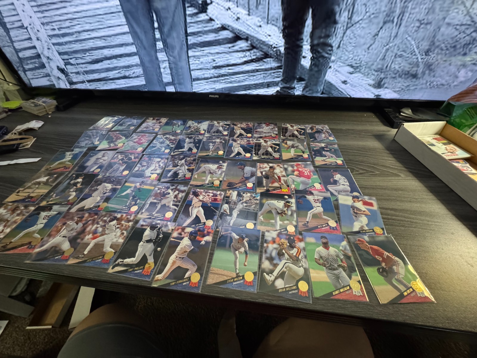 Lot of Vintage Baseball Cards(405)