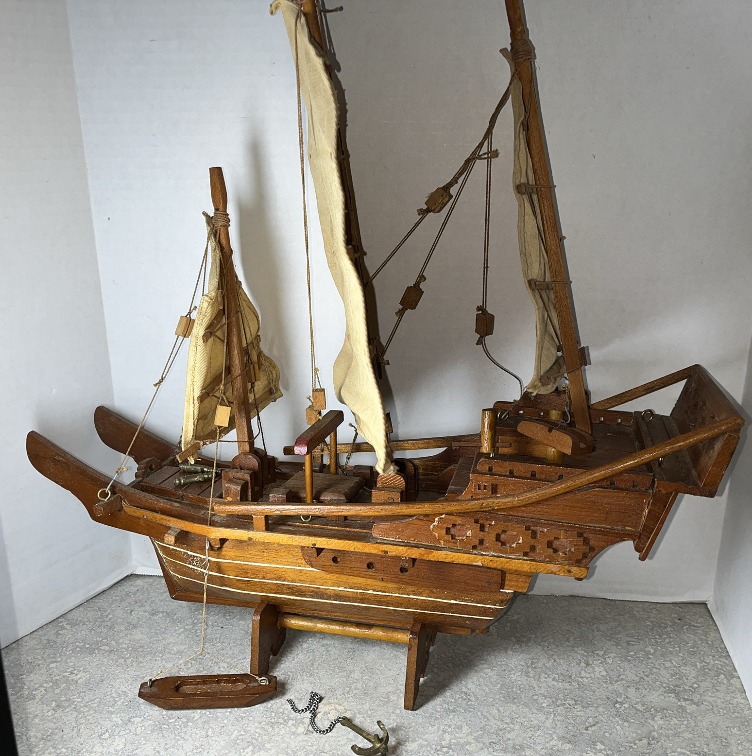 Old Wood Handcrafted Model of a Chinese Junk Vessel Boat Ship 18”Rare-749