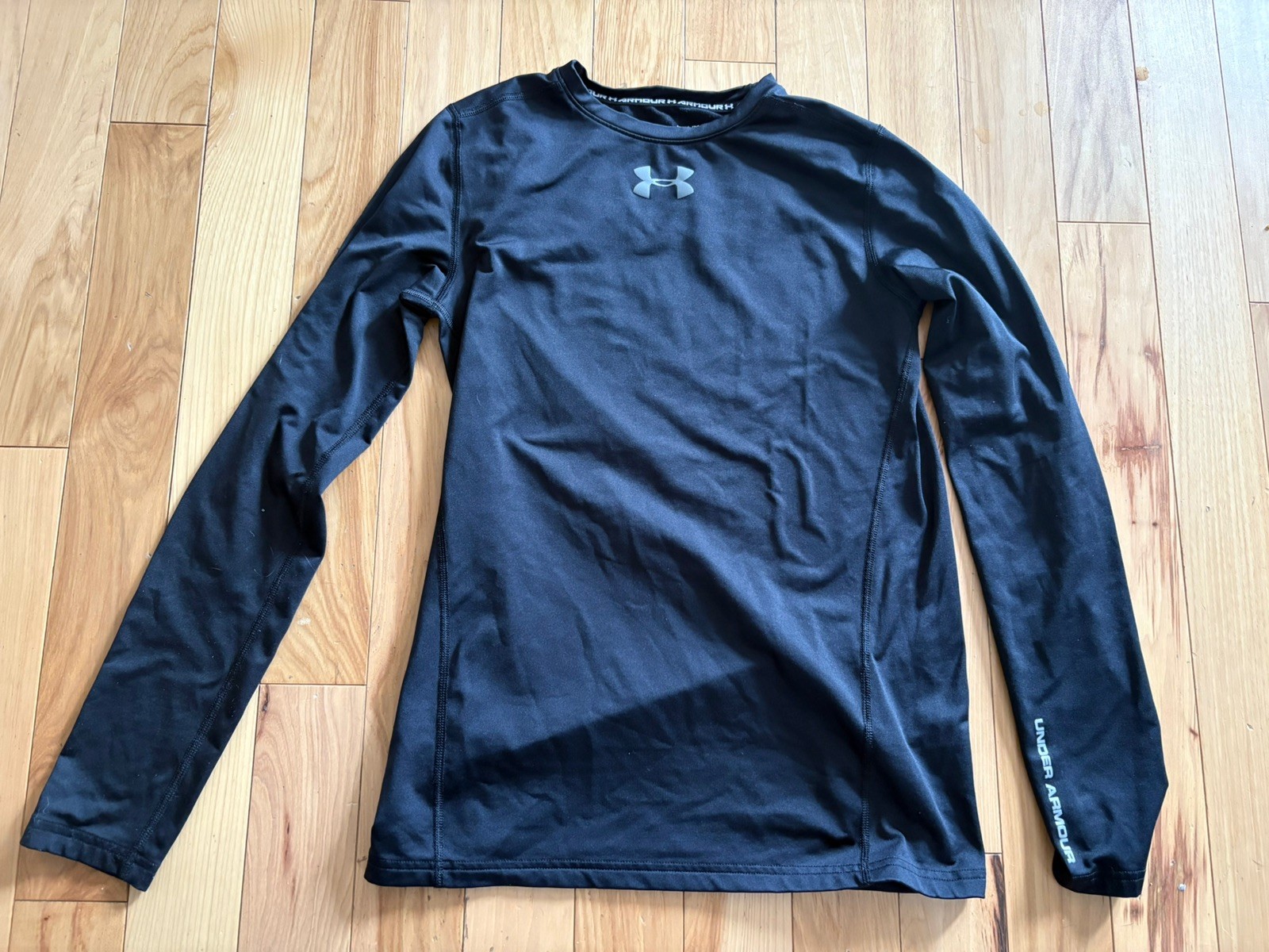 Under Armour Boys' ColdGear Armour Compression Crew YXL youth xl