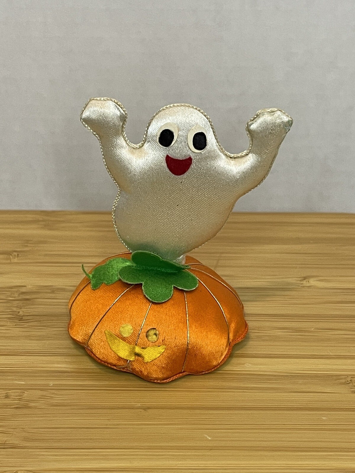 Vintage Ghost and Pumpkin Pin Cushion 3”