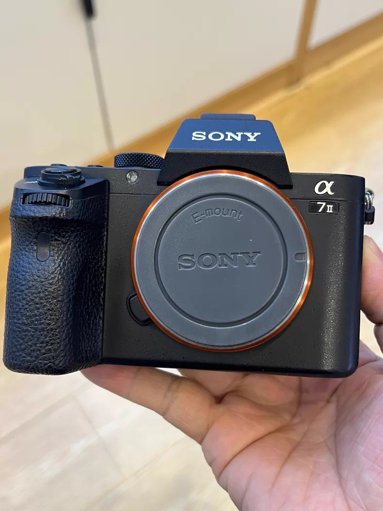 Sony Alpha A7 II A7M2 24.3MP Mirrorless Digital Camera Body Only Black 90%NEW