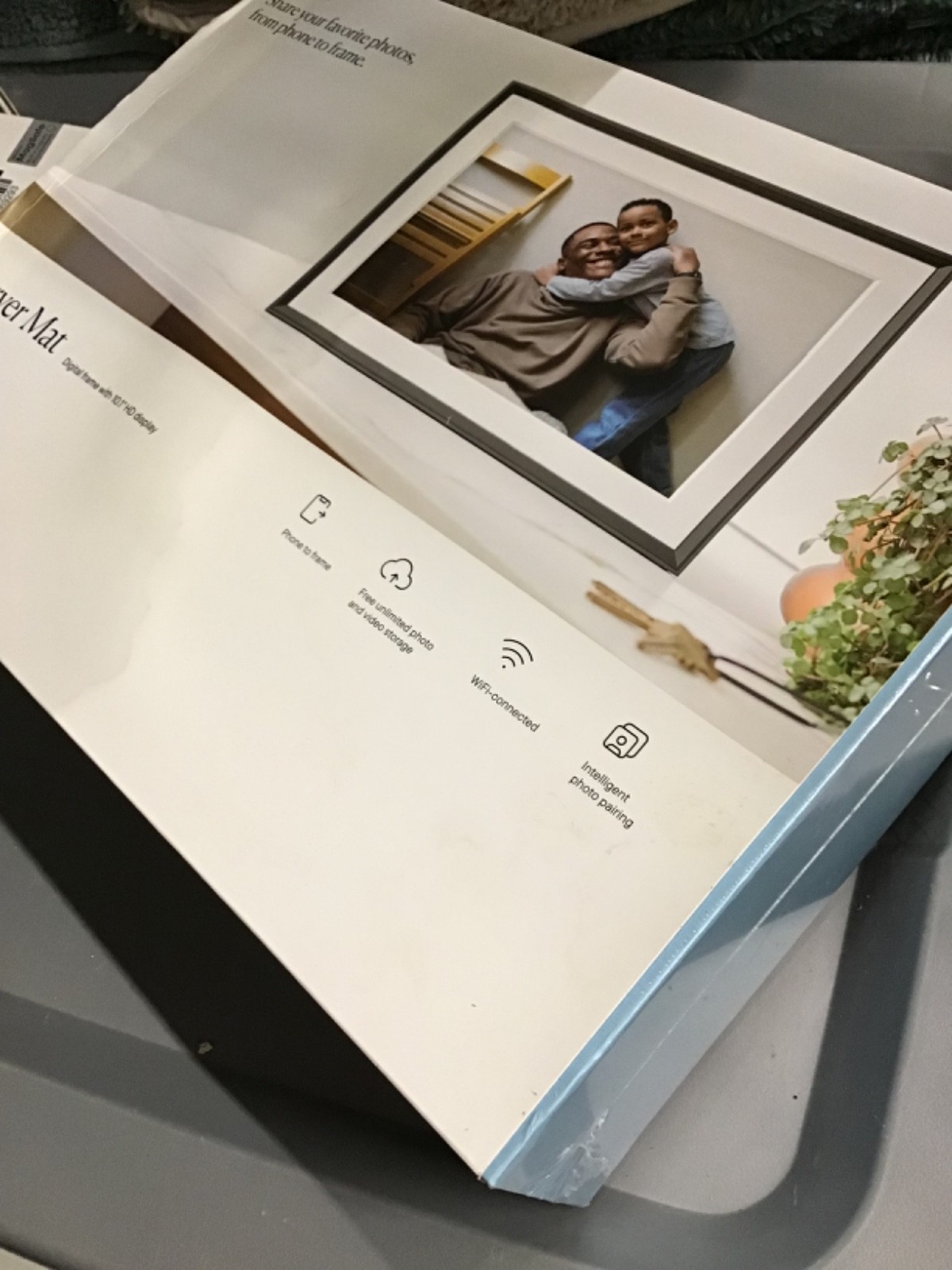 Aura Home - Carver 10" Digital Wifi Frame - Matted Gravel New Sealed 