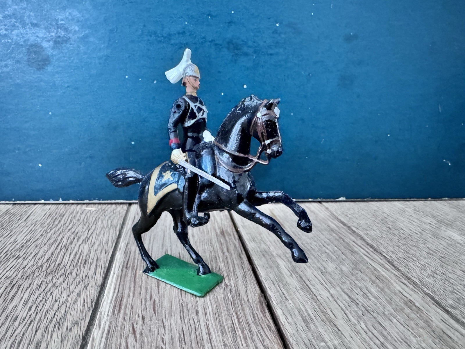 Britains: From Set 1631 - Governor Generals Horse Guards Officer