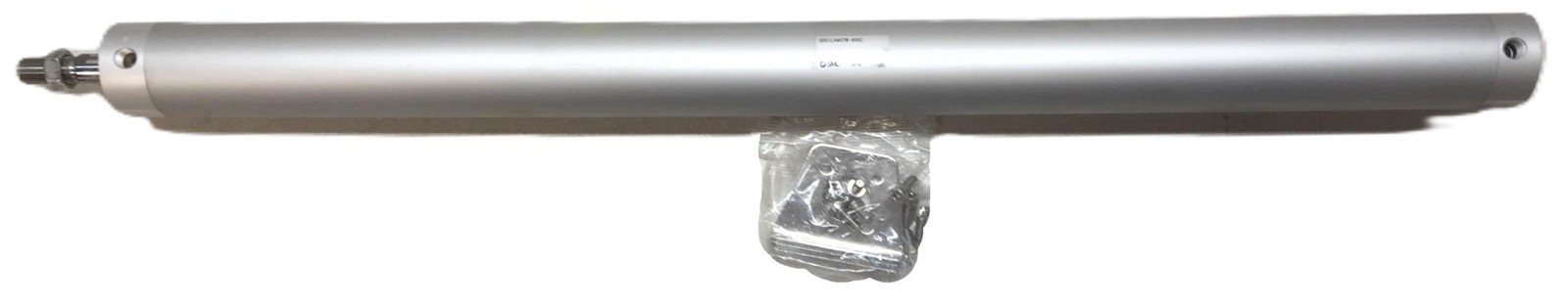 SMC Round Body Pneumatic Cylinder CDG1LH40TN-600Z with Brackets CG-L040 NOS