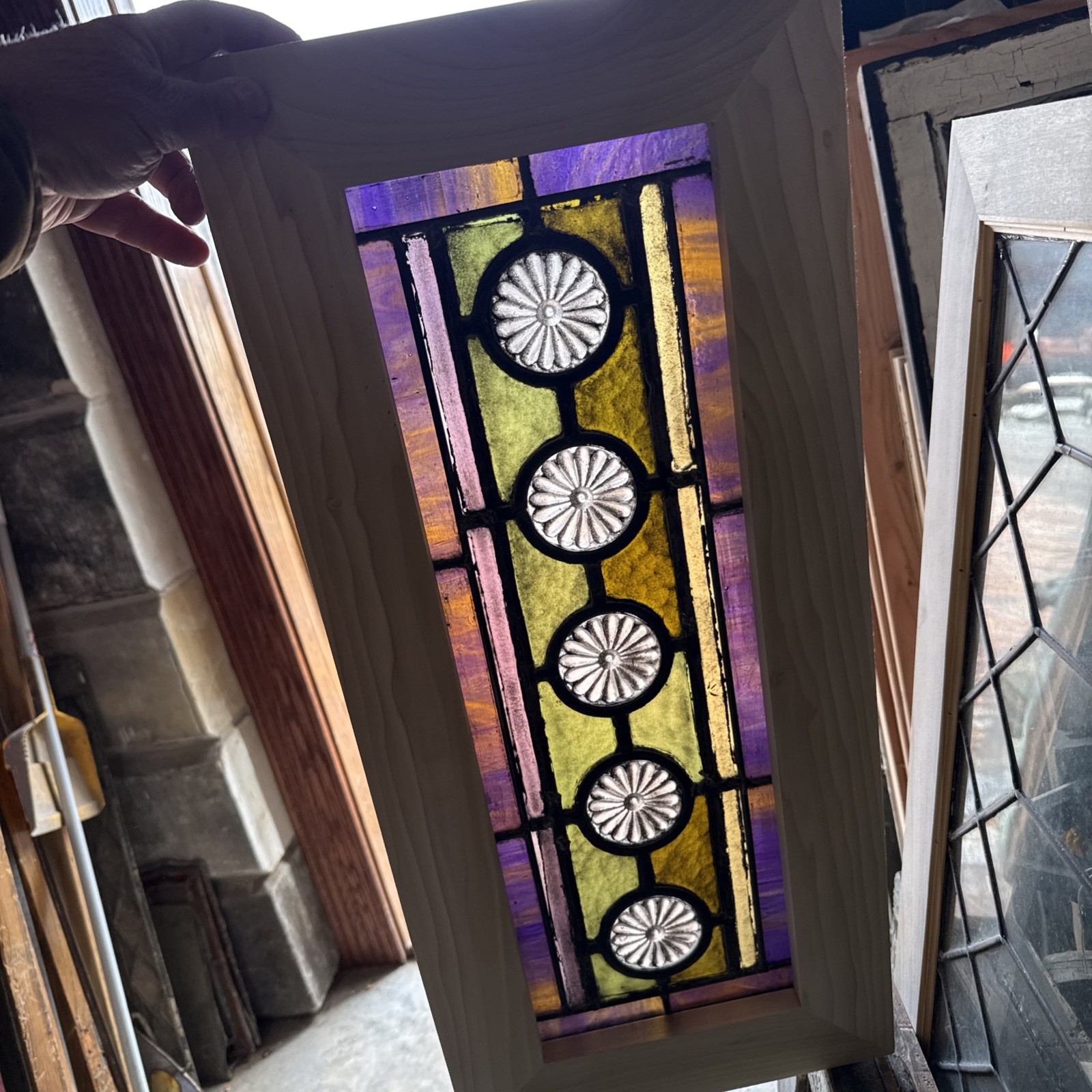 Sg5313 Antique Cast Jewel Stainglass Window 12 X 27.25