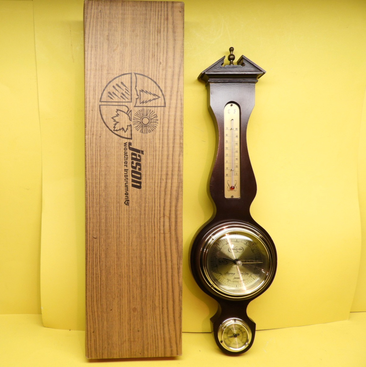VTG JASON BAROMETER MODEL 428 WALNUT FINISH ORIGINAL BOX THERMOMETER MADE JAPAN