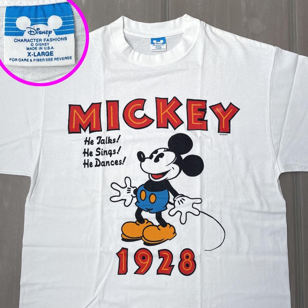 [Made in USA in 1986] Disney Mickey T-shirt Blue Panties Sitting Vintage