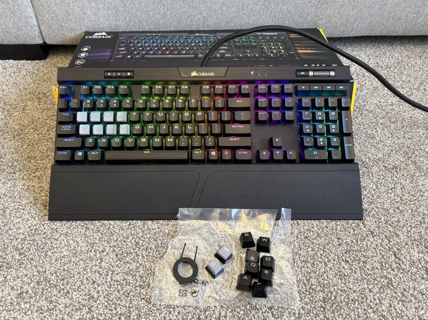 Corsair K70 RGB MK.2 LP Mechanical Gaming Keyboard Black RBG - Tested & Working