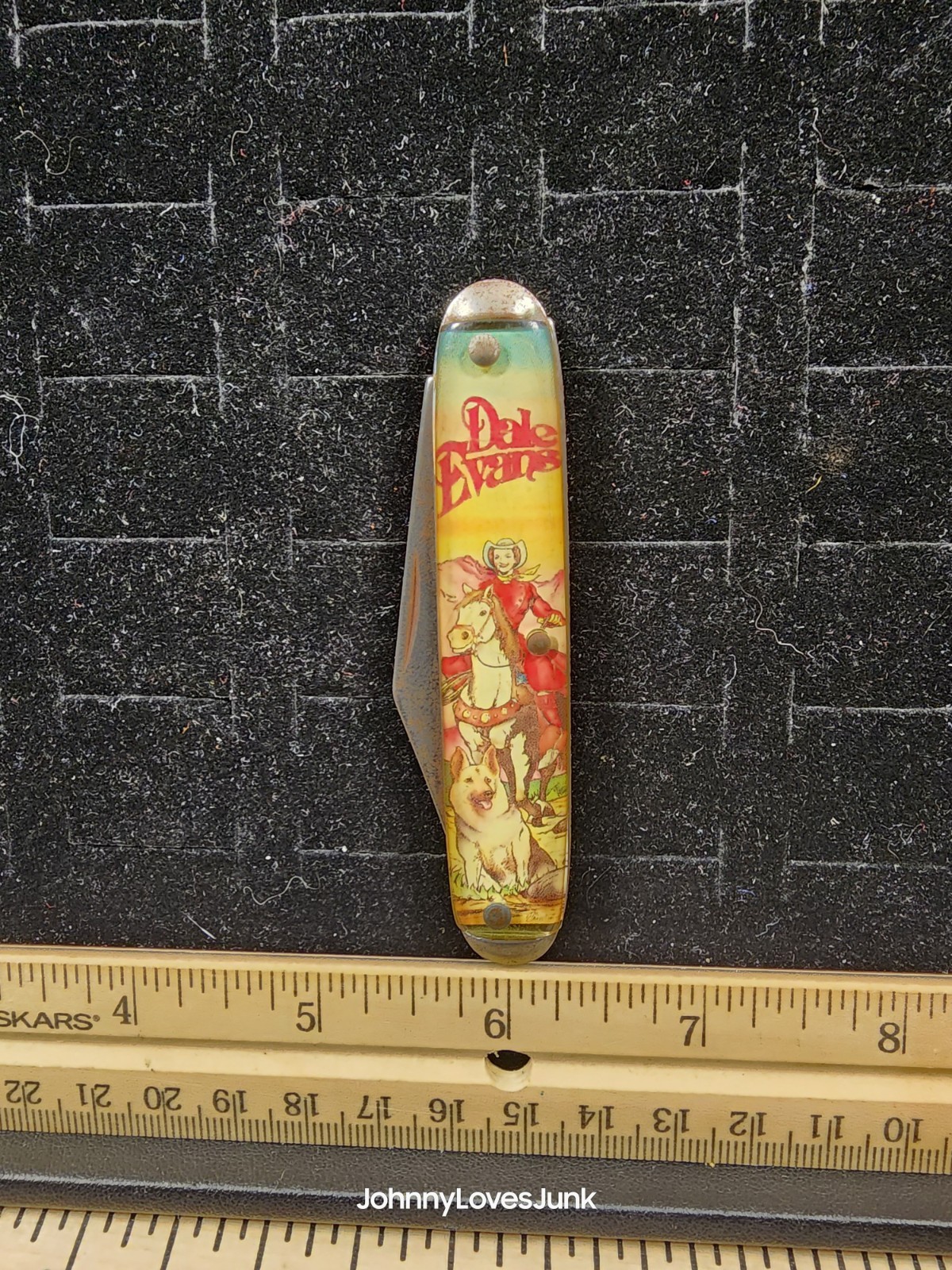 Vintage Novelty Knife Co. USA Comic Style Pocketknife Dale Evans