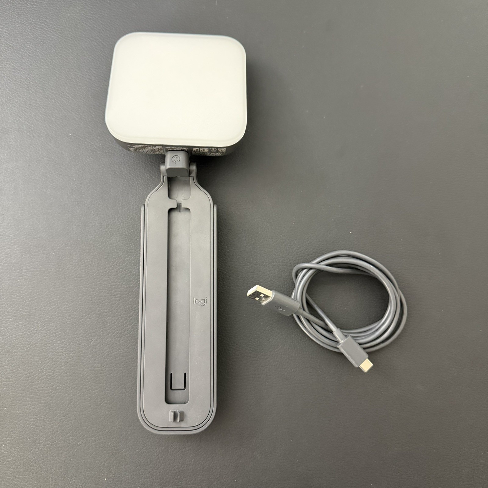 Logitech for Creators Litra Glow Premium LED Streaming Light - Graphite