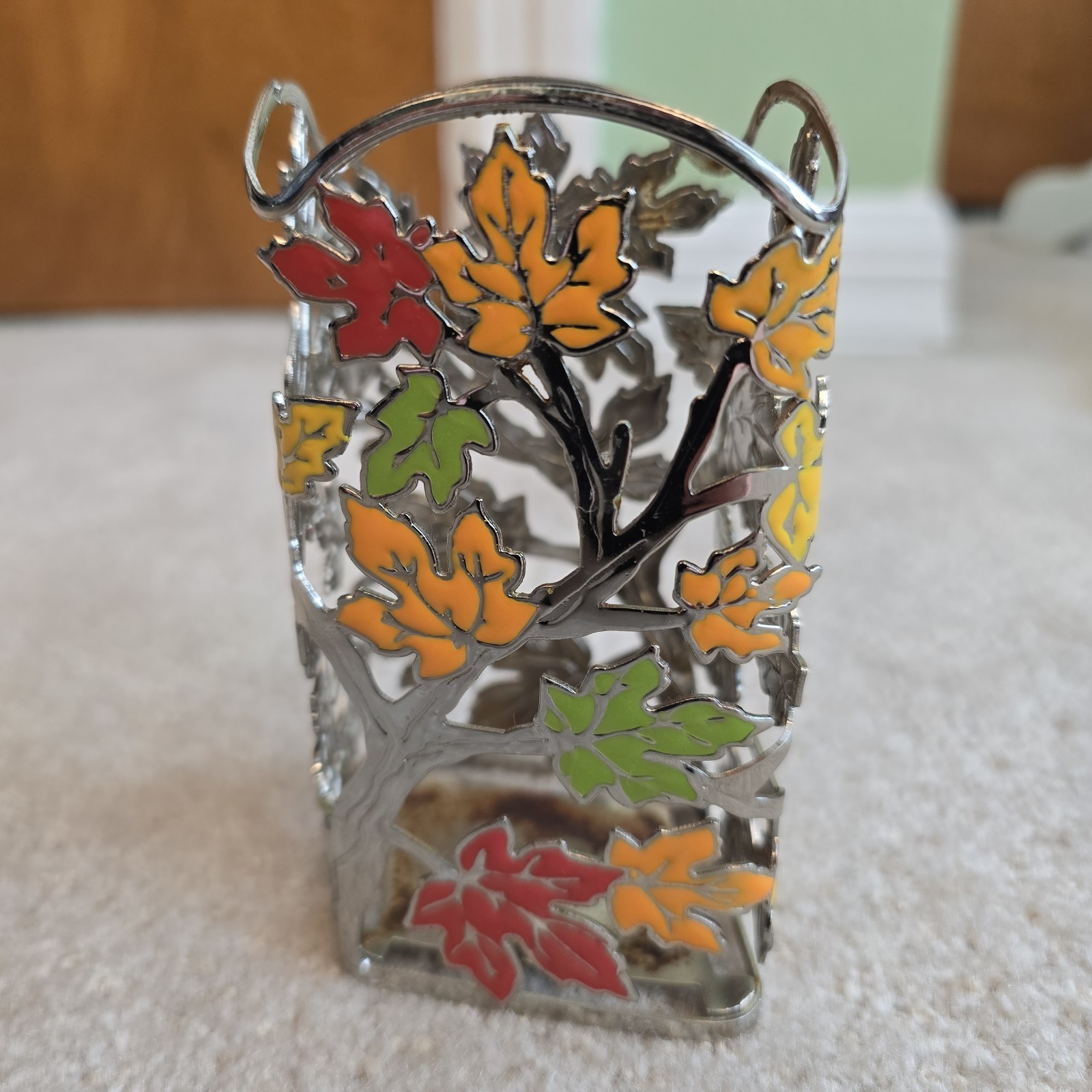 Bath & Body Works Fall Leaf Garland Gentle Foaming Hand Soap Holder