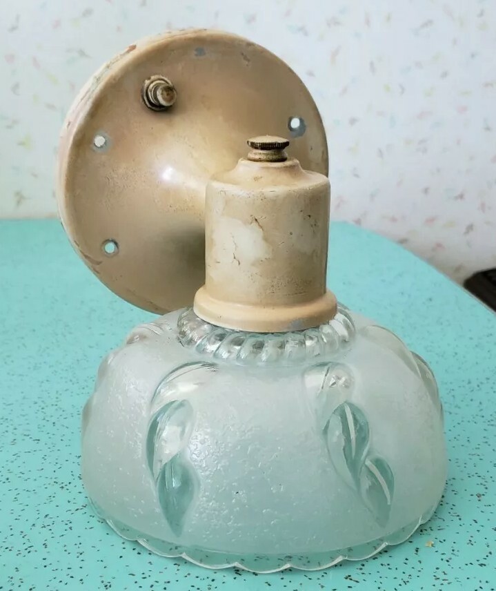 Vintage Wall Sconce Flush Mount With Frosted Glass Shade W Clear Leaf Pattern 