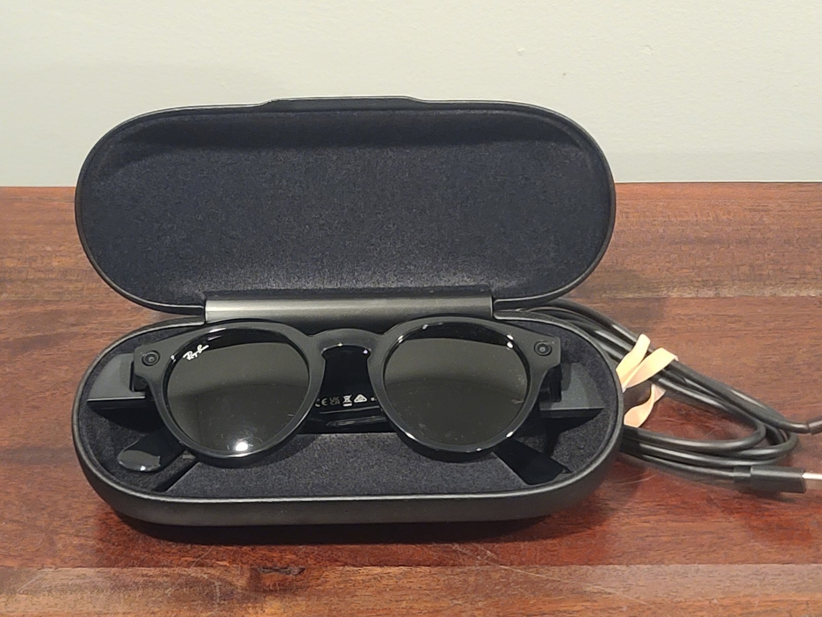 Ray-Ban Stories Round RW4003 601/71 Smart Glasses Black Frames 48[]23 150