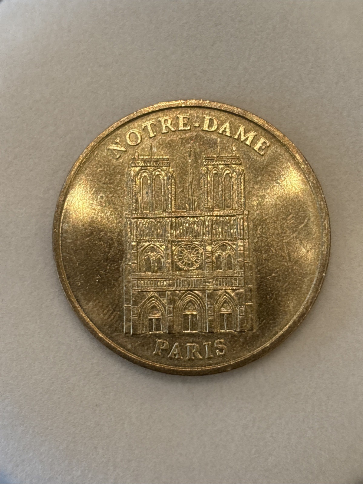 France French NOTRE DAME PARIS 2004 Souvenir Coin Collection Nationale Medallion