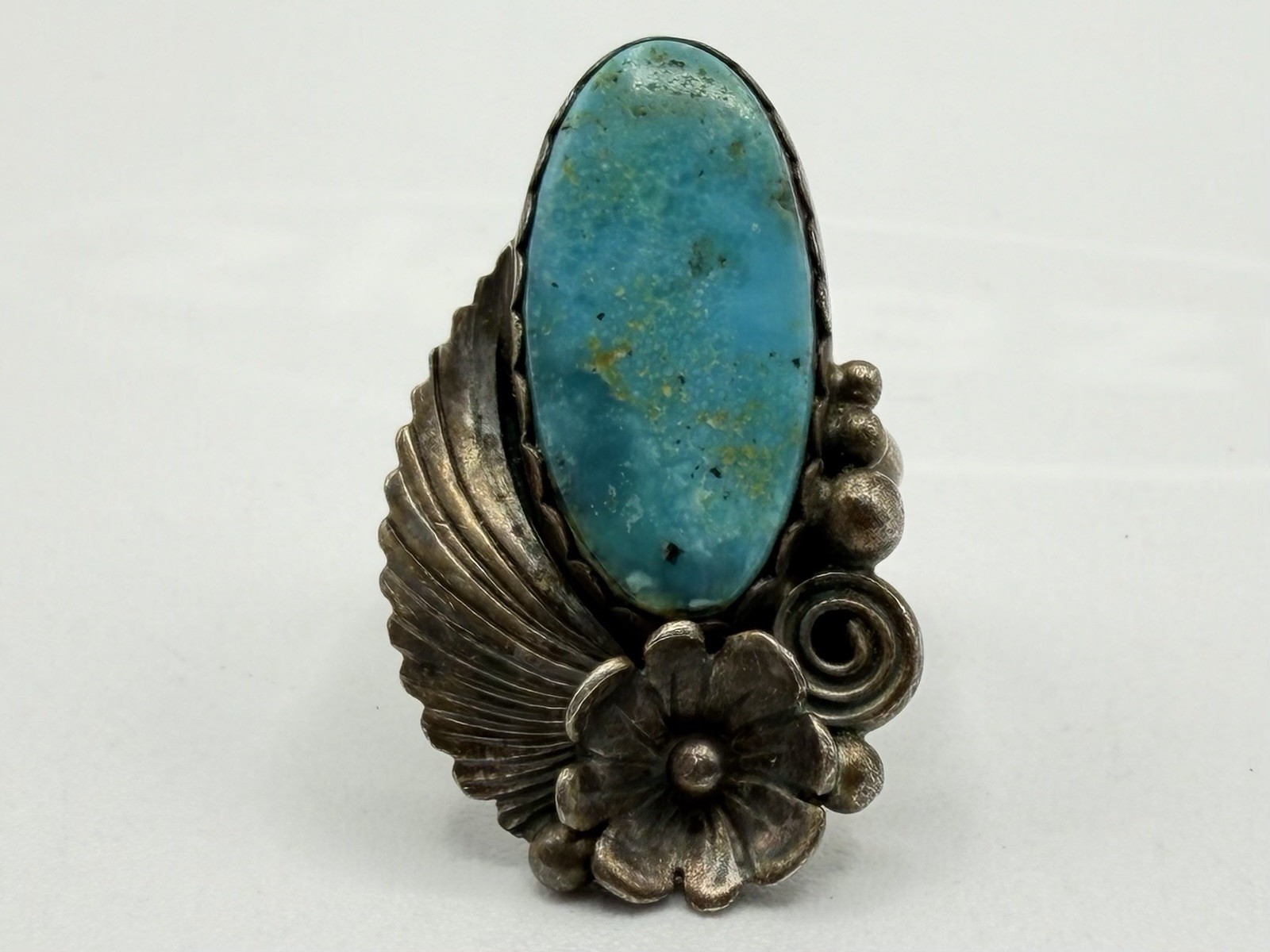 Vintage Handmade Turquoise Sterling Silver Navajo Ring Sz 6.5