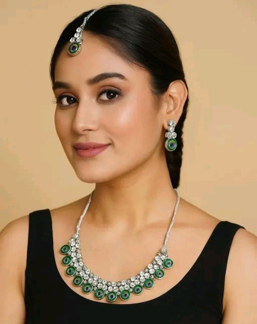 New Fancy Kundan Necklace With Earrings Trendy Mangtikka Designer Jewelry EE82