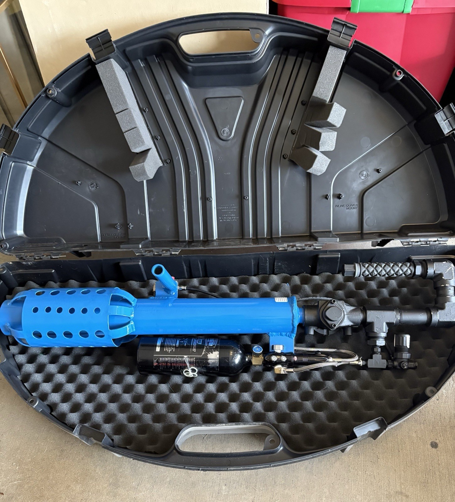 Air Cannons Twister 325 CO2 Air Cannon Steel Barrel with Case