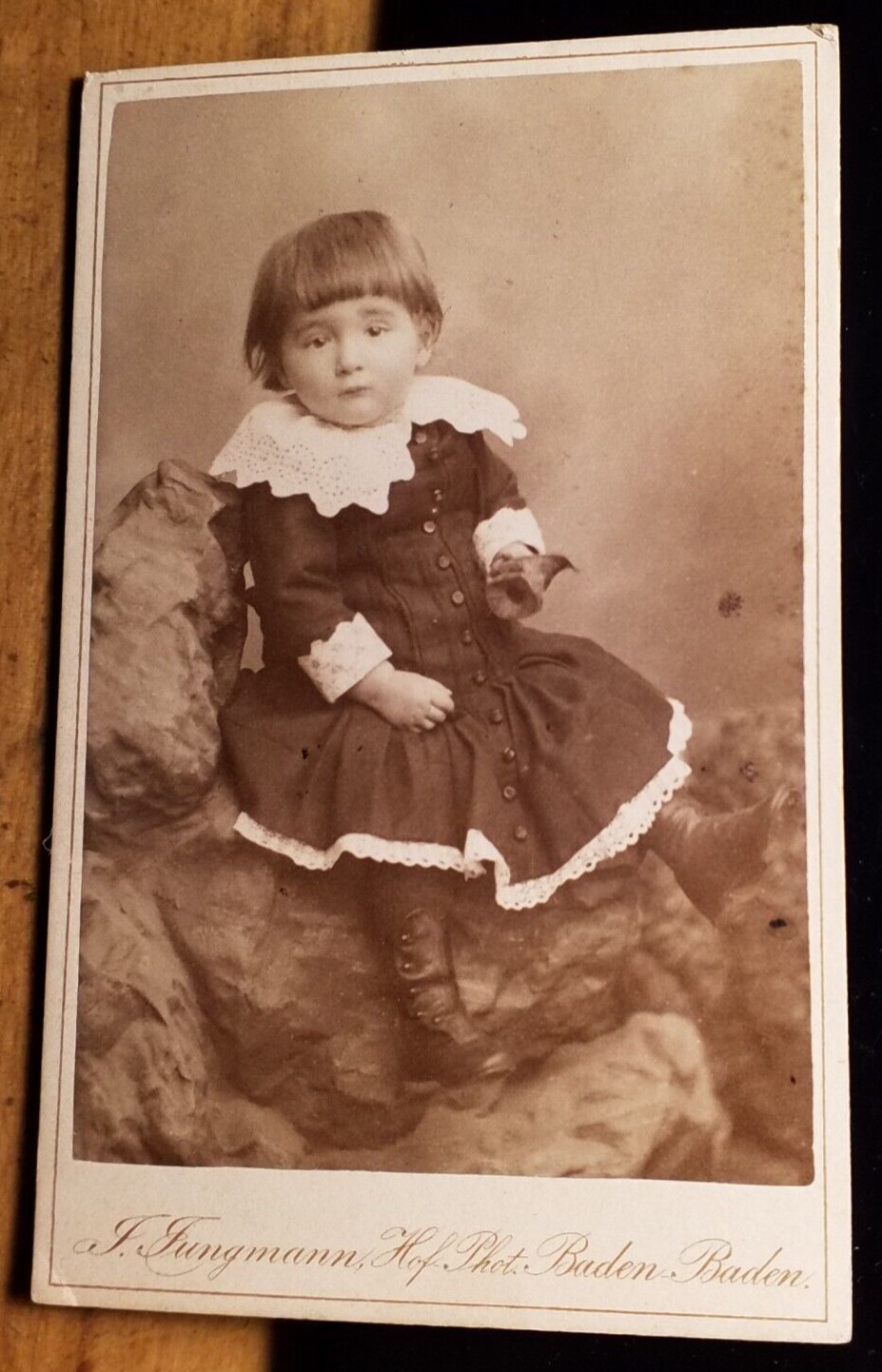 Sitting Little Child Rock Backdrop / Circa 1880s CDV J. Jungmann Baden-Baden
