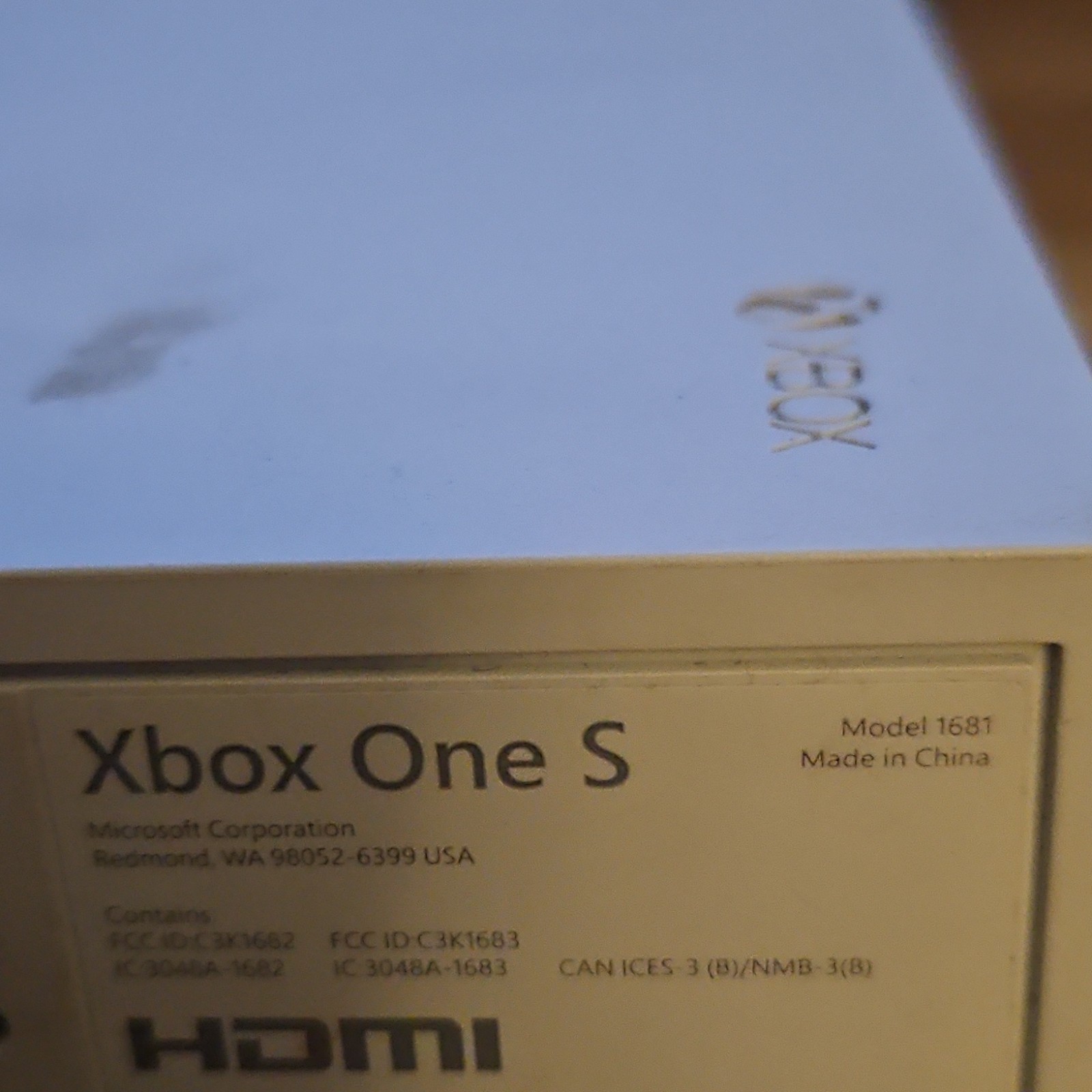 Microsoft Xbox One S 1681 White HDMI Video Game Console Home Console Platform