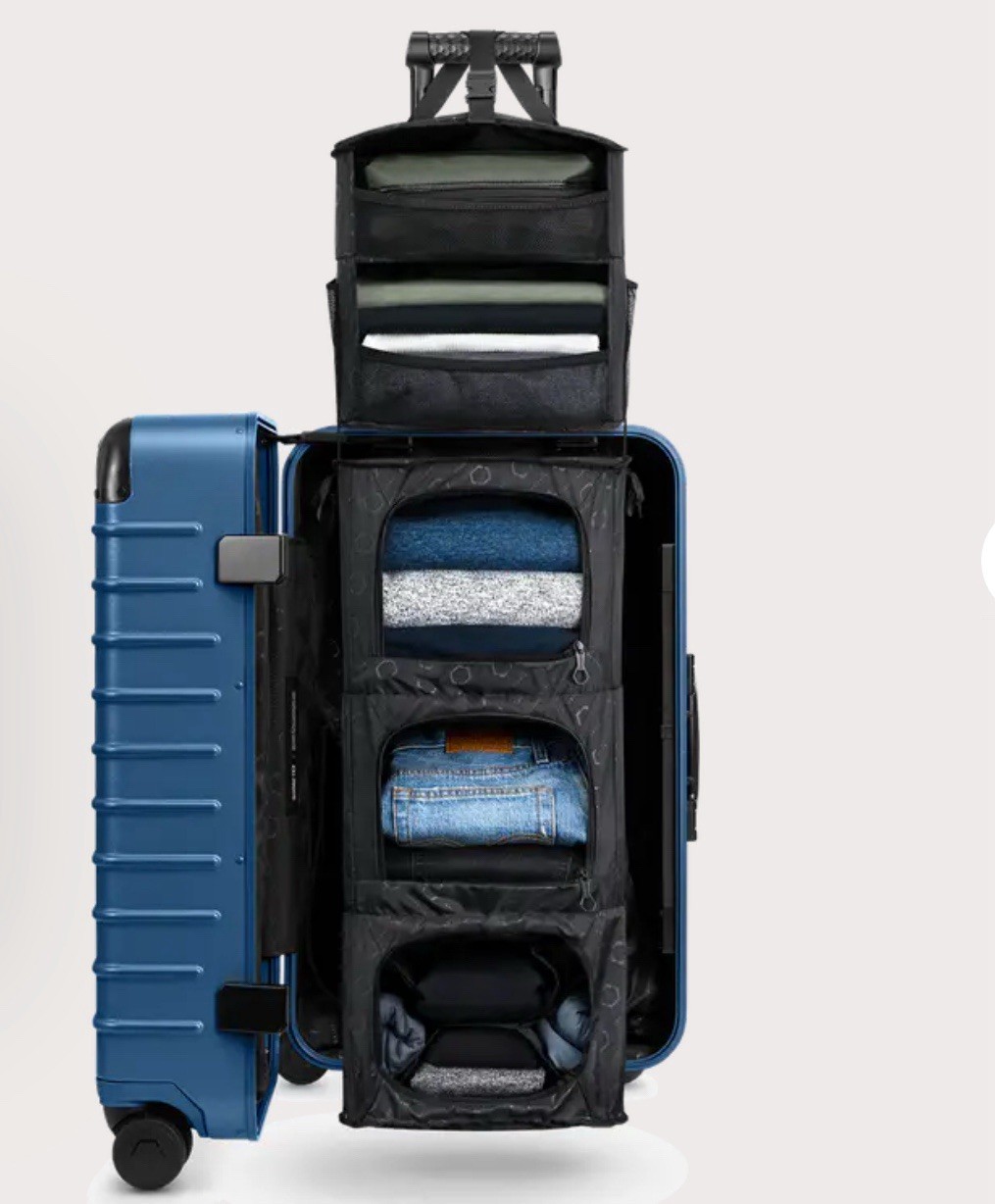 Solgaard Carry-On Closet 22" Original Spinner, Balearic blue , USB Charging