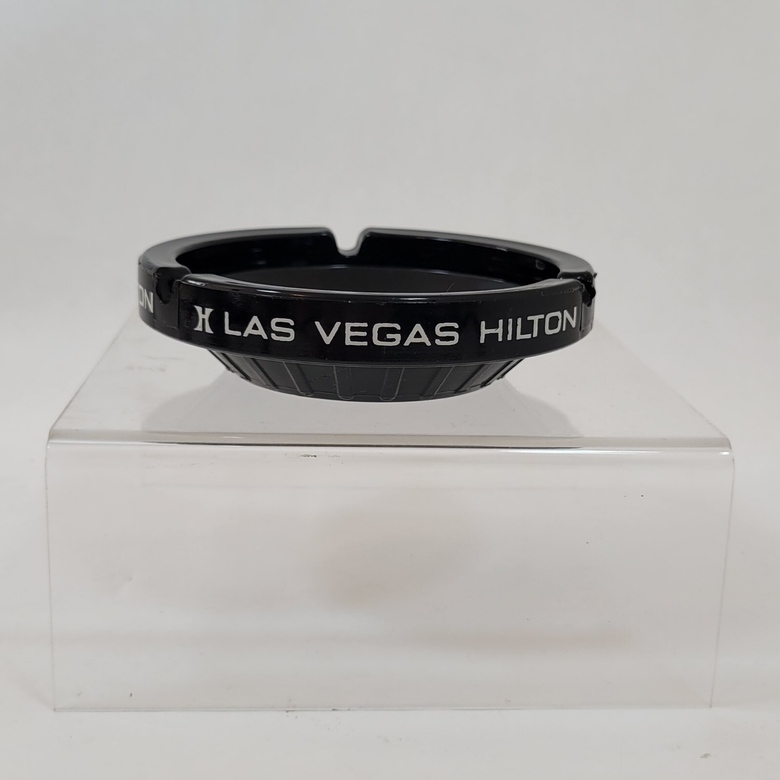Vintage Las Vegas Hilton Casino Souvenir Ashtray Black Glass Gambling Poker