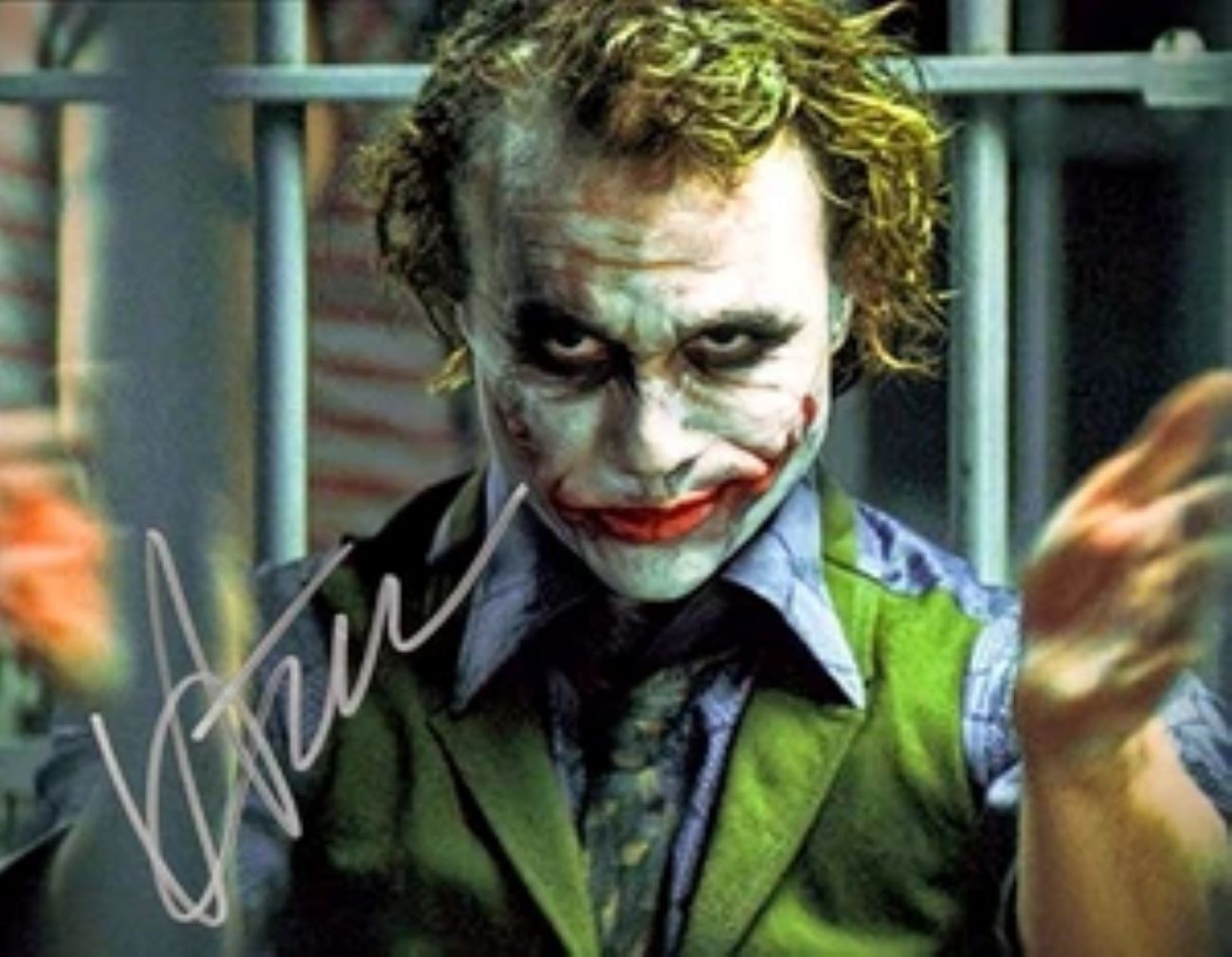 Heath "The Joker" Ledger Autographed 8x10 Photo Reprint