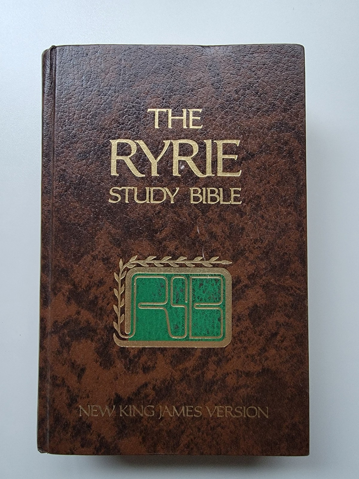 The Ryrie Study Bible - New King James version Red Label 1985