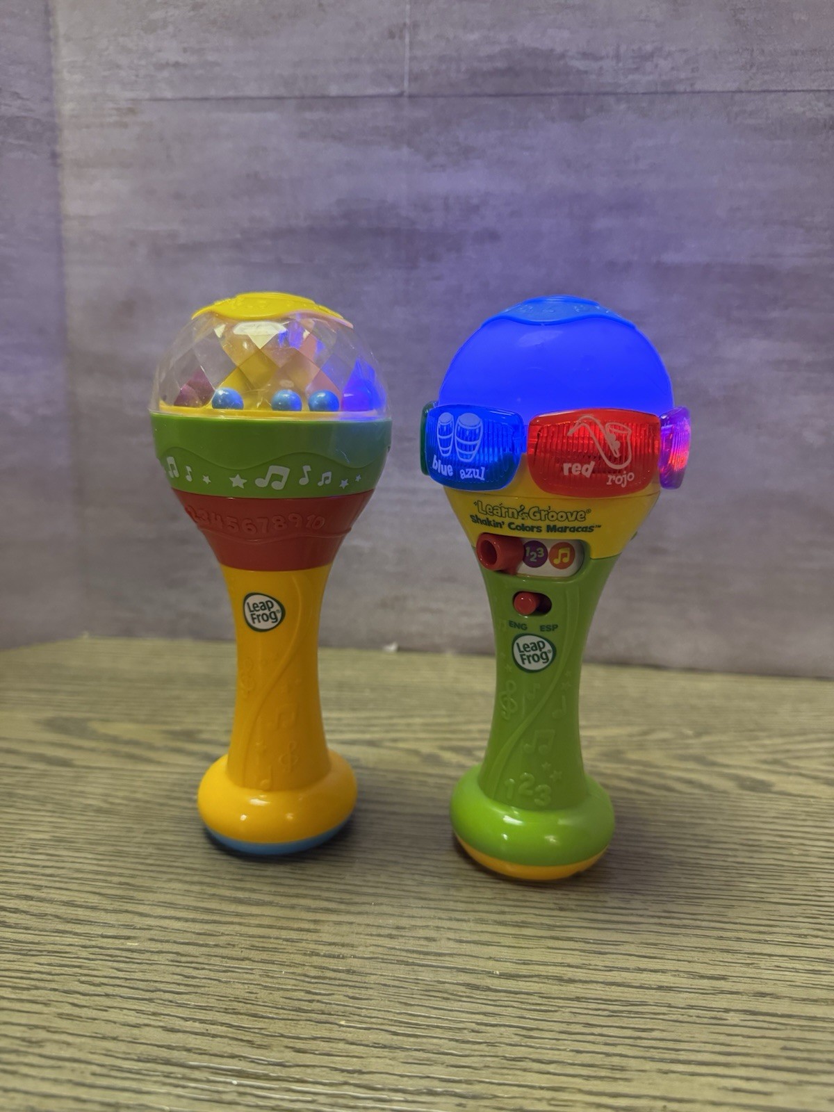 Leap Frog Maracas Learn & Groove Shakin Maracas Motor Skills Counting Bilingual