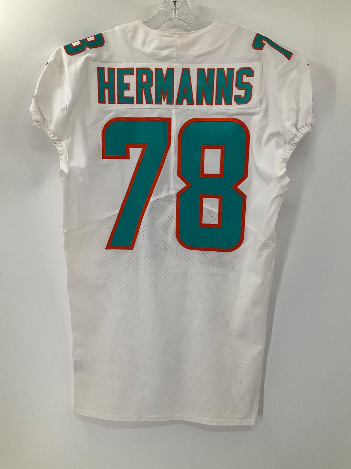 #78 HERMANNS MIAMI DOLPHINS GAME USED NIKE JERSEY SZ:46 YR:2018