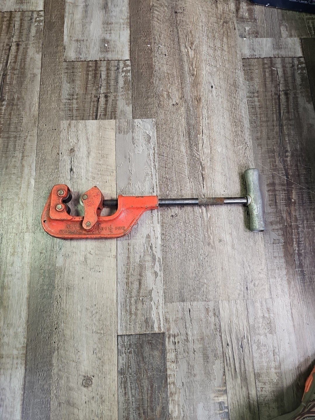 Vintage No. 1 Superior Pipe Cutter Quality Heavy Duty 1/8" to 1 1/4" USA