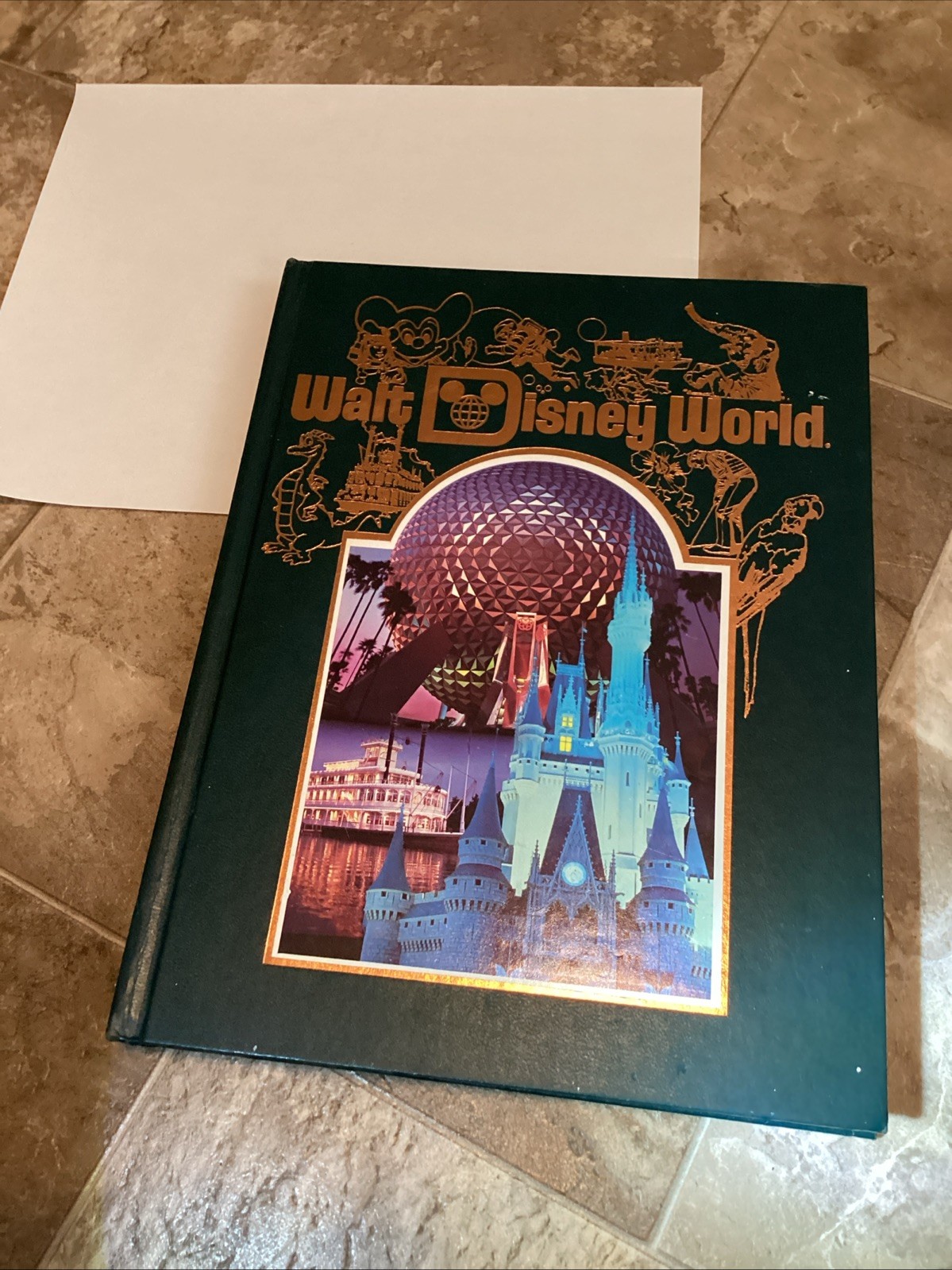 Walt Disney World 1986  15th Anniversary Souvenir Book Hardcover Vintage Collect