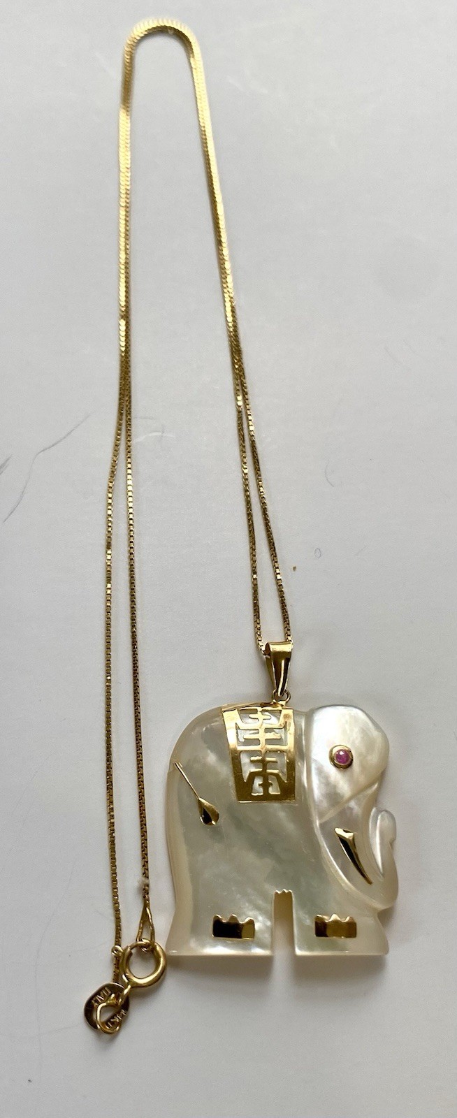 14k Gold Mother Of Pearl Elephant Necklace Ruby Eye