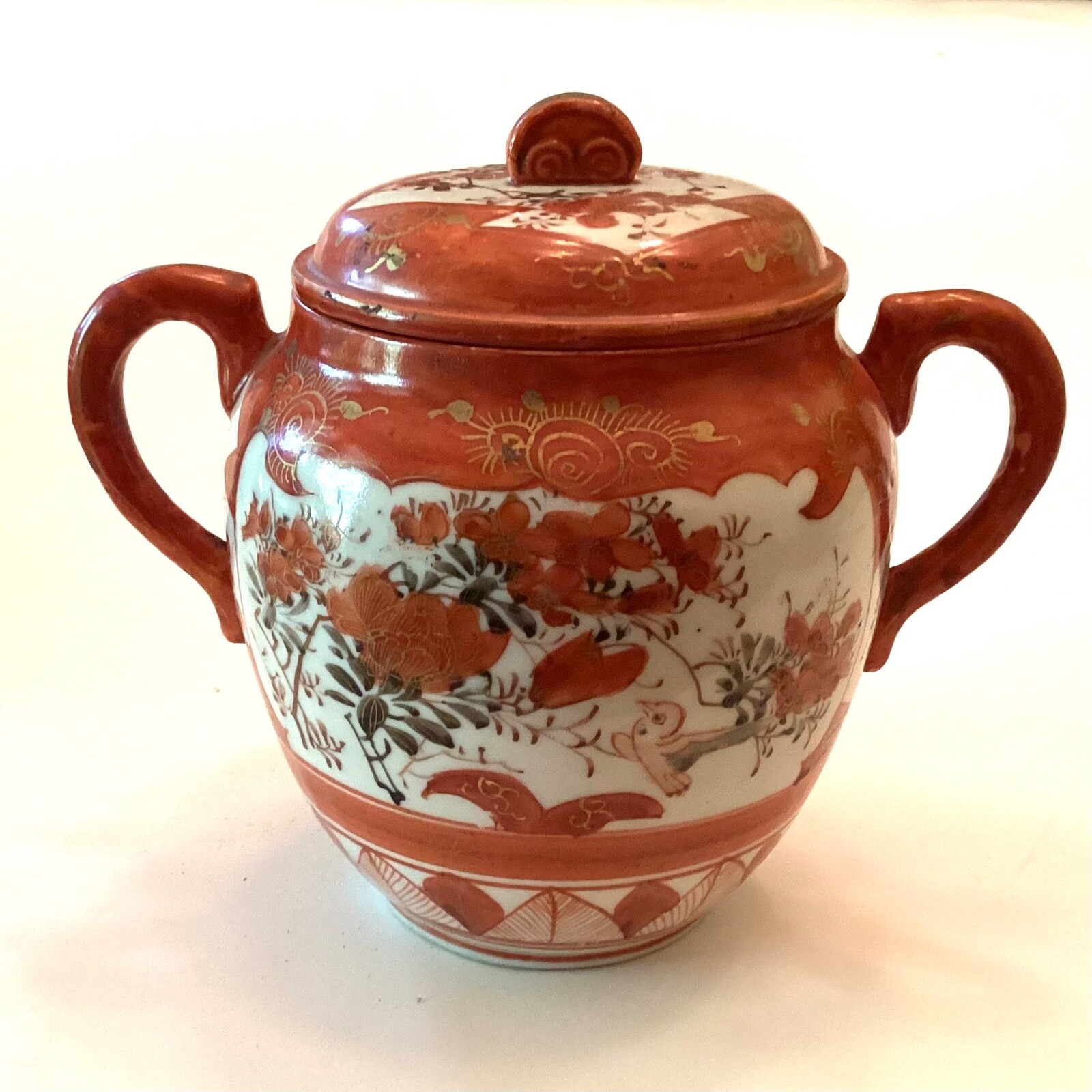 ~Antique Japanese Export Red & Gold Kutani Porcelain Covered Bowl - Meiji Era