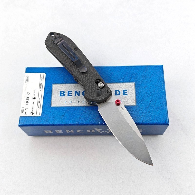 Benchmade Mini Freek 565-1 S90V Carbon Fiber EDC Folding Knife Axis Lock USA New