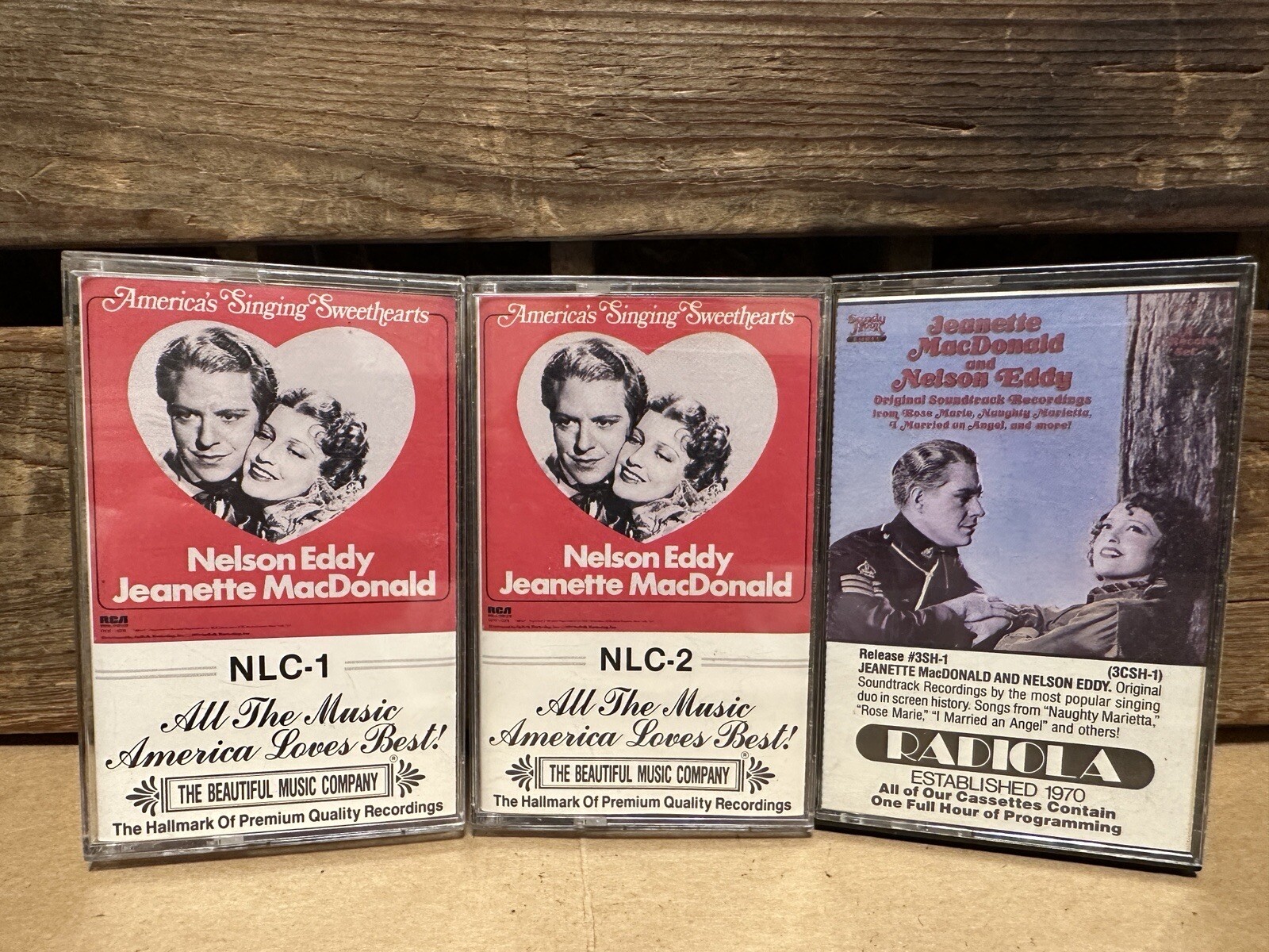 NELSON EDDY JEANETTE MACDONALD CASSETTE TAPE AMERICA'S SINGING SWEETHEARTS
