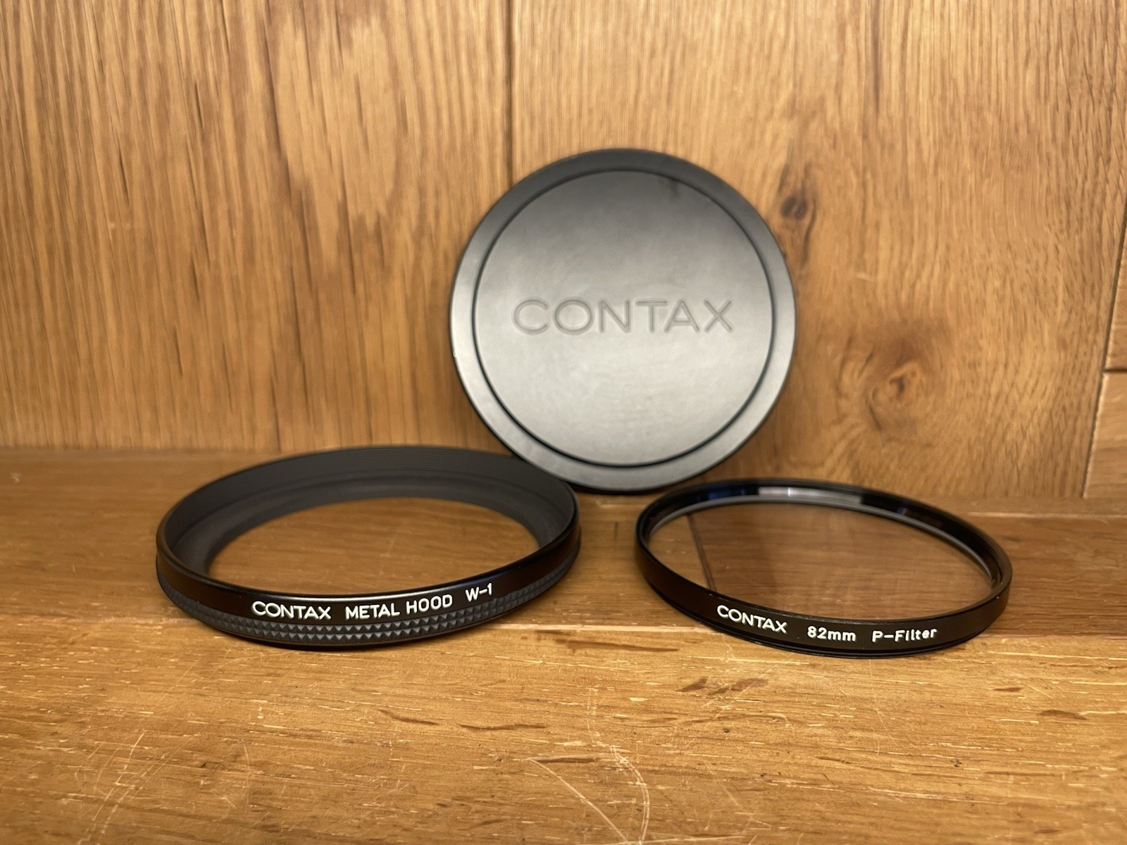 *Near Mint ++* Contax W-1 82mm Metal Hood , K-94 99mm Metal Cap , 82mm P Filter