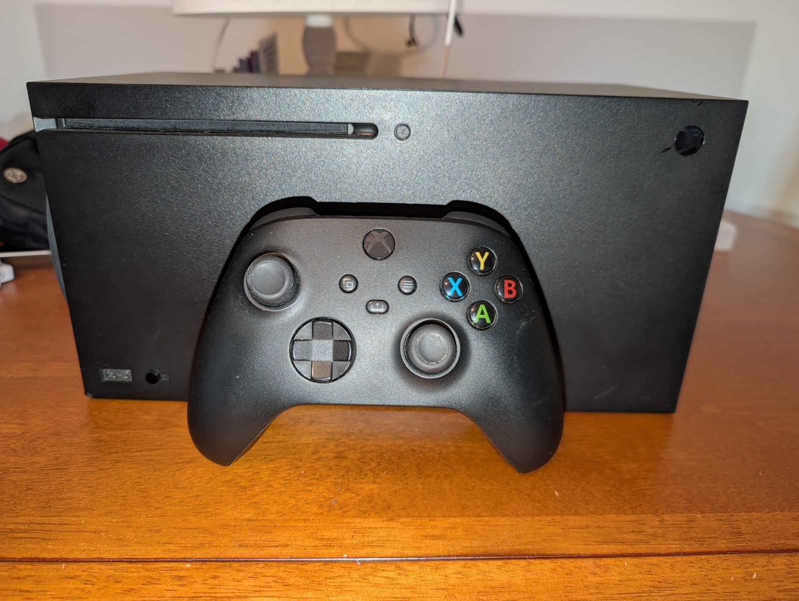 Microsoft Xbox Series x 1TB Black Console with Xbox One Controller