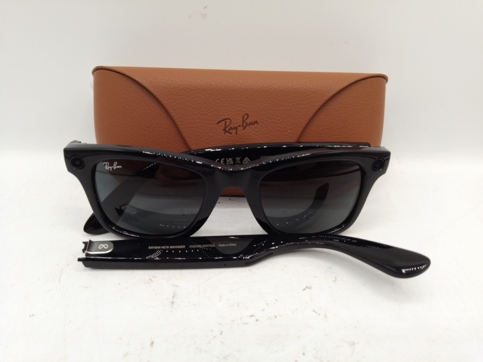 Ray-Ban Meta Wayfarer Smart Sunglasses RW4006  Matte Black, PARTS!
