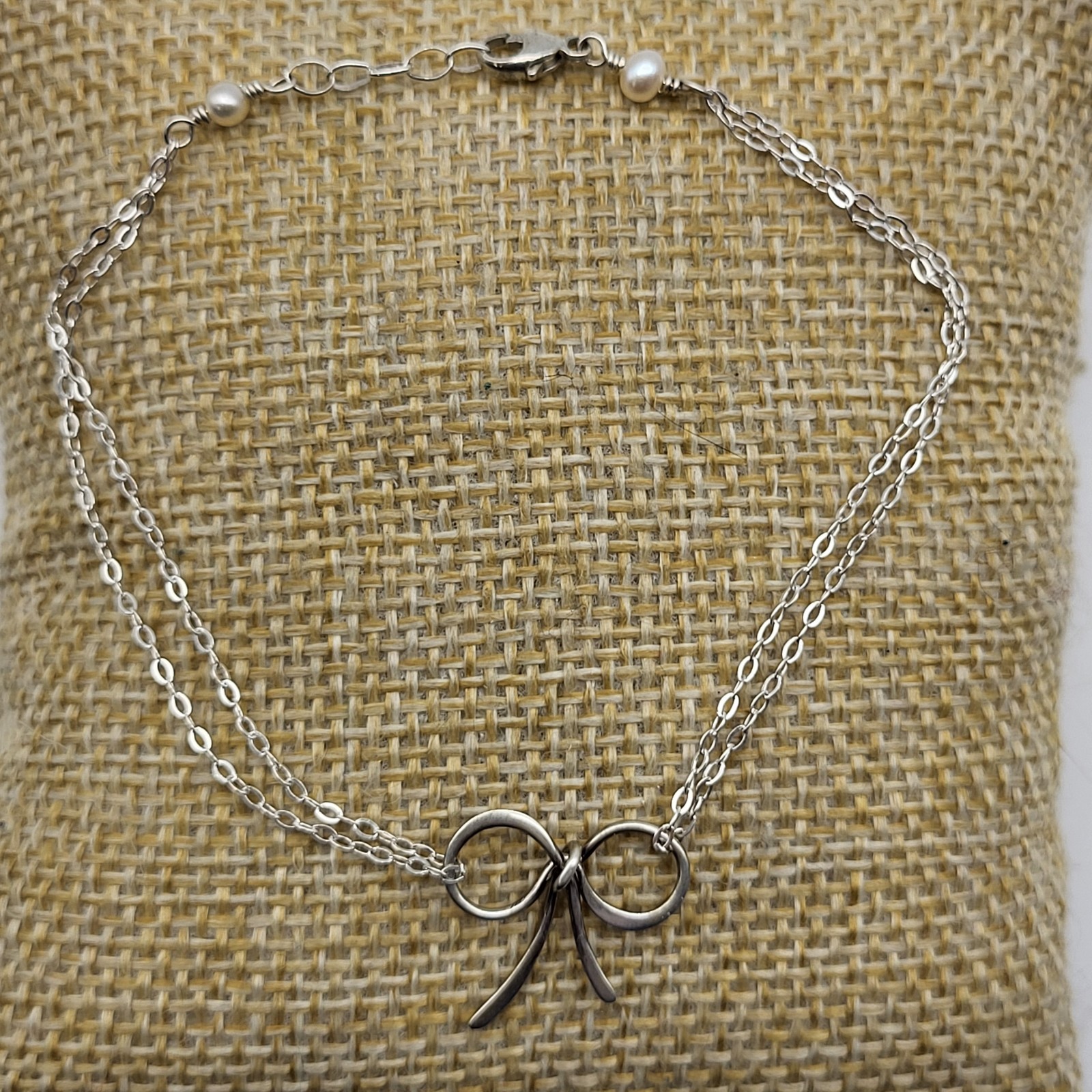 Lovely delicate Sterling Silver Bow chain bracelet natural pearl artisan dainty