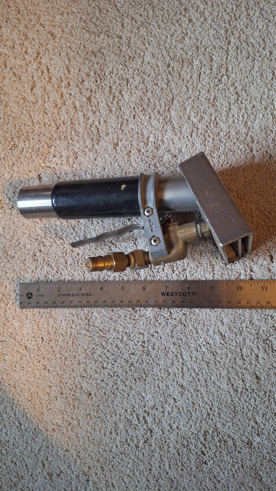 PMF 4" Carpet Detail/Upholstery Tool W/Sprayer. 