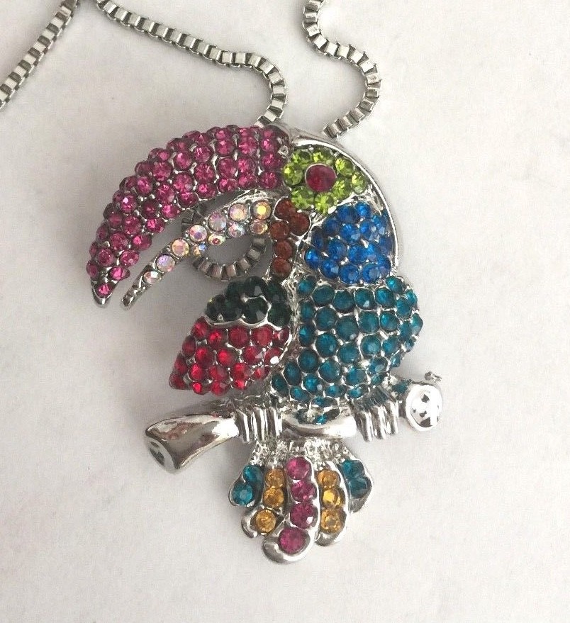 Parrot Glass Cabochon Silver tone & Rhinestone Necklace 30" Chain