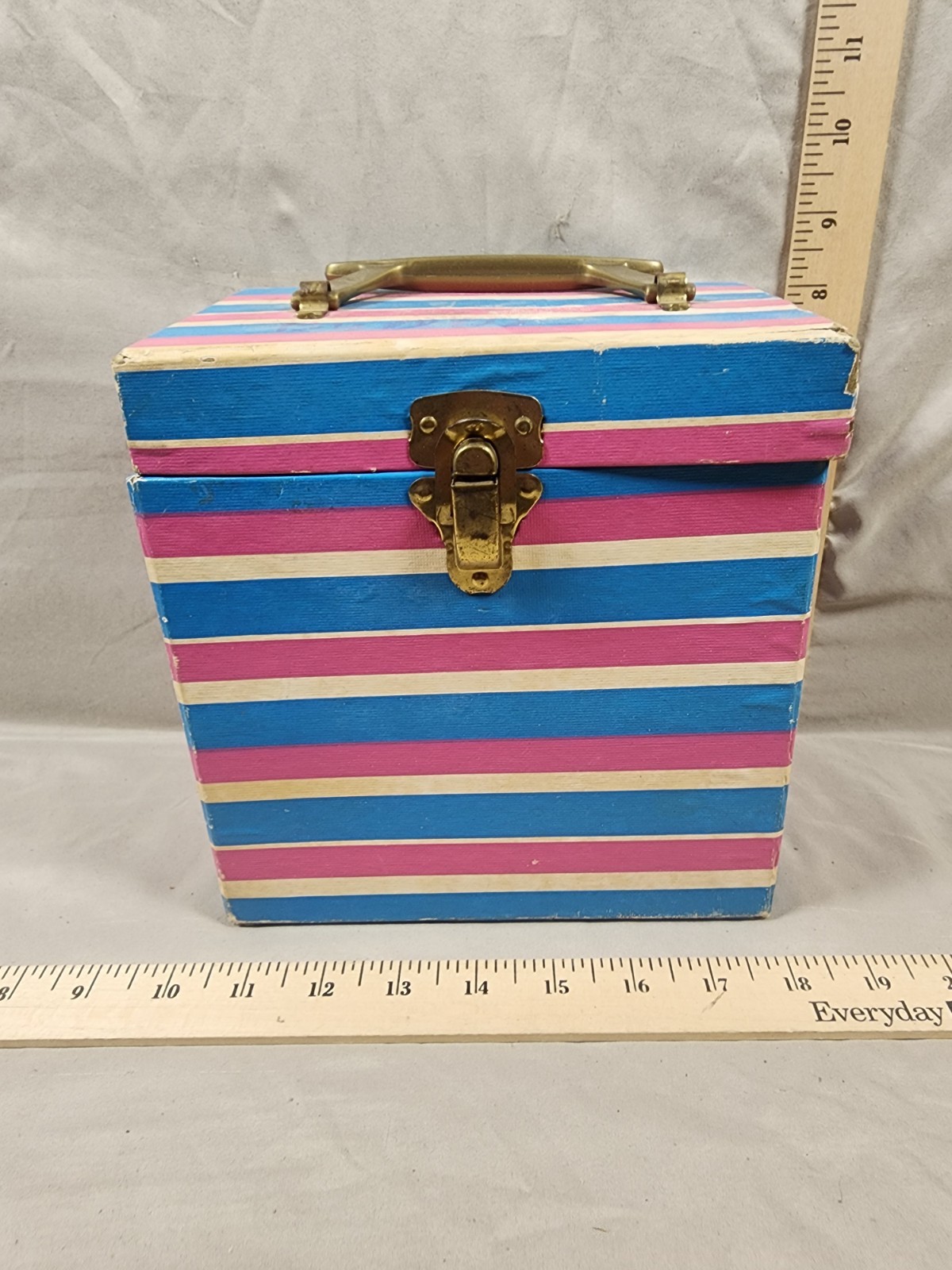 Vintage 45's Rainbow Cardboard Record Case Holder Travel Box Used