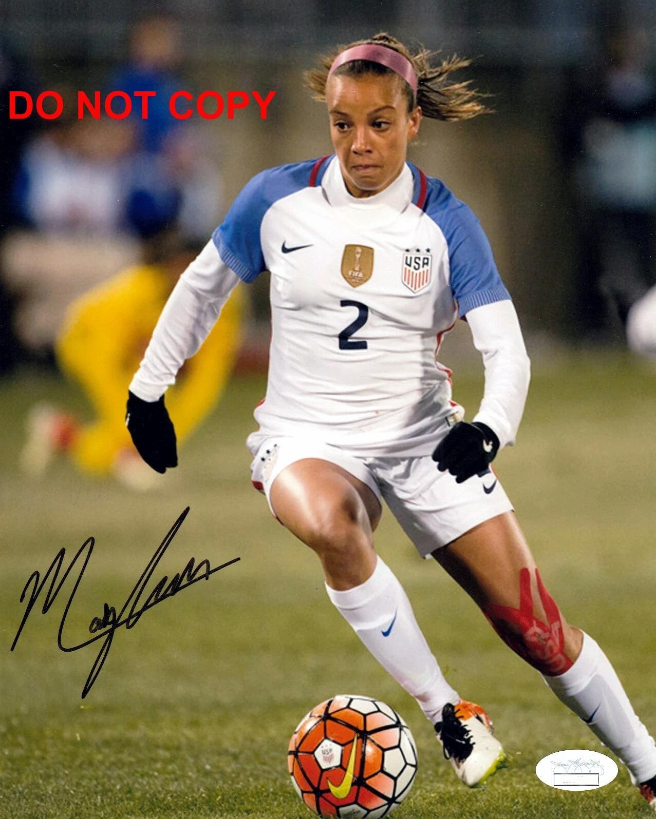 Mallory Pugh USA WOMENS SOCCER Signed Autographed REPRINT 8x10 Photo RP 2