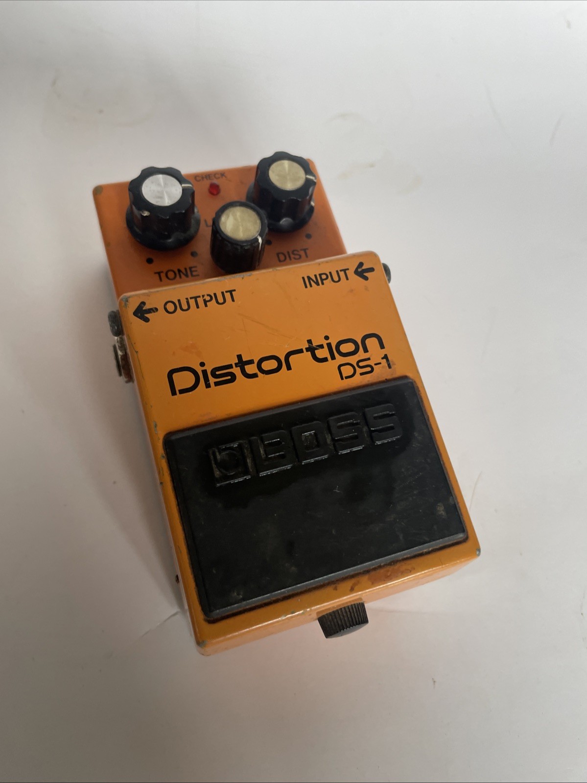 Boss DS-1 Distortion Guitar Effects Pedal – Made in Taiwan – Tested & Working