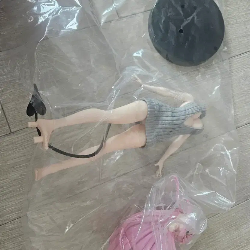 Twice LaLa Glitter Girl Group Doll/Figurine Pre-Owned