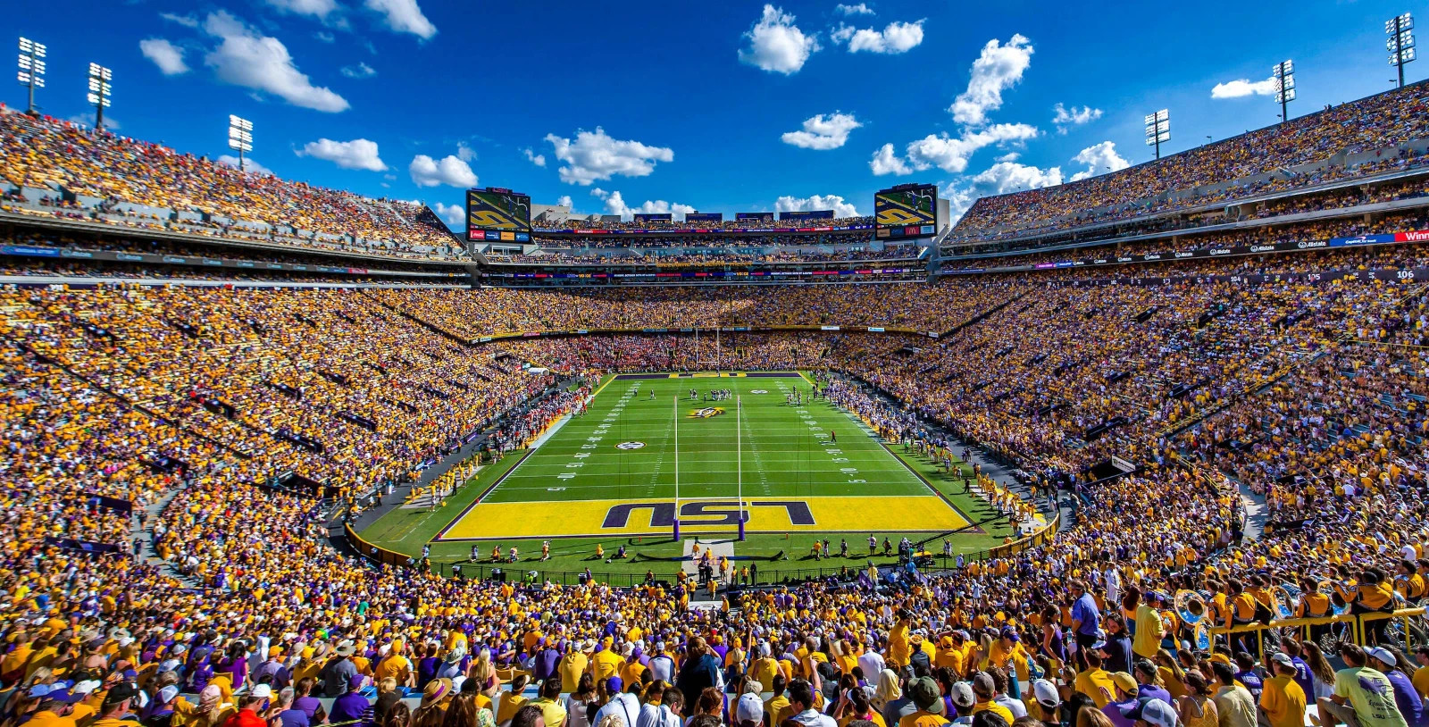 LSU 2025 FOOTBALL SEASON TICKETS SEC 615 ROW 5 (4 tickets)