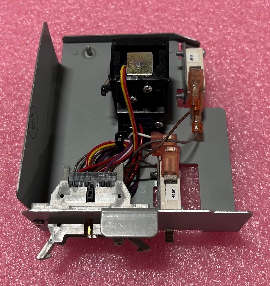 3-03758-01 Dell PowerVault ML6000 Tape Library I/E Lock Switch Module