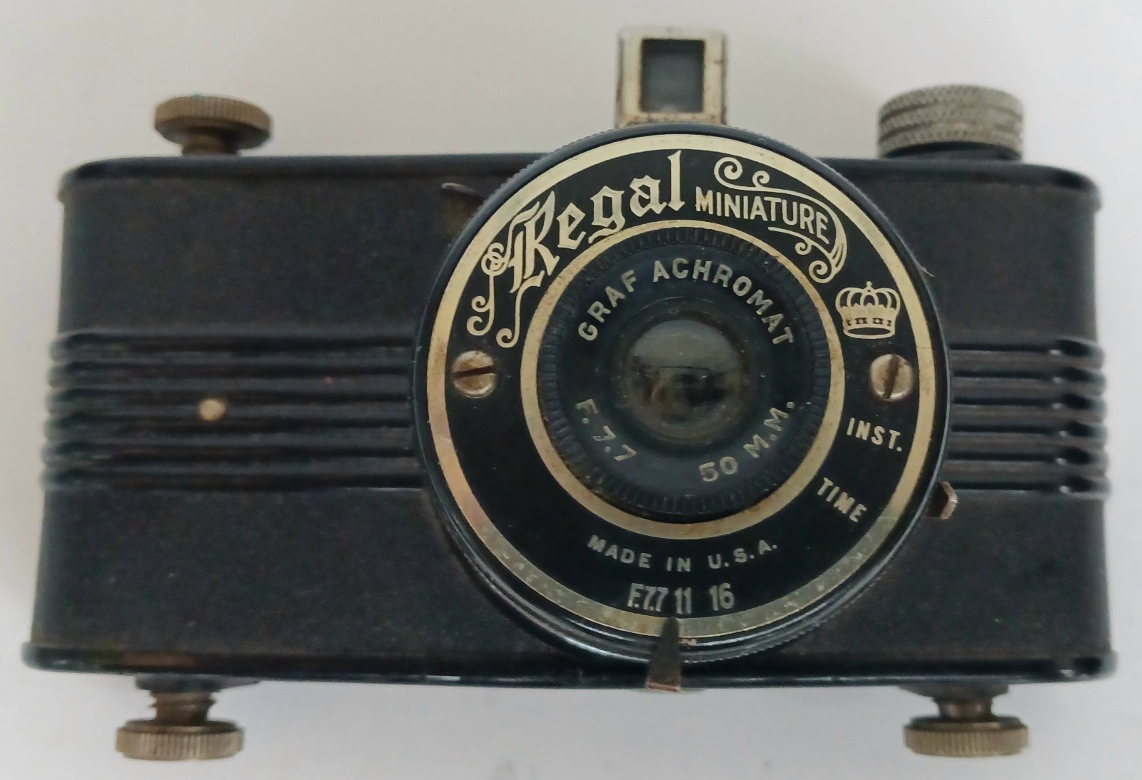 Regal Miniature 50mm Color Bakelite Camera Untested Vintage Graf Achromat F.7.7