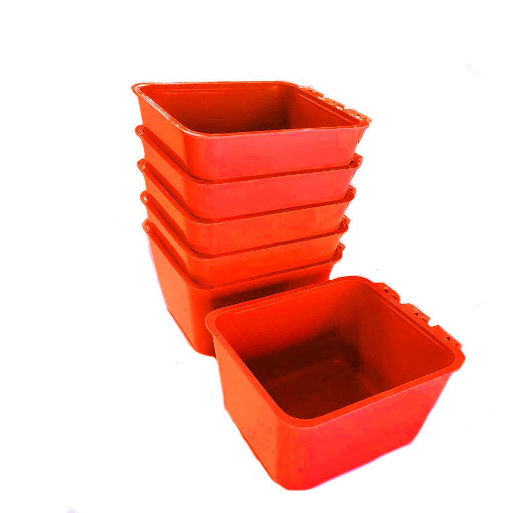 Cage Cups 10-pk Gray 1 Pint / 16 fl oz Hanging Feed & Water Cups Chicken Poultry